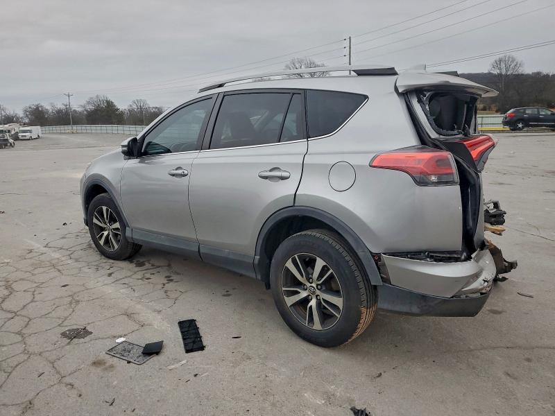 Фото 2 - TOYOTA RAV4