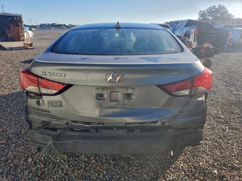 Фото 6 - HYUNDAI ELANTRA