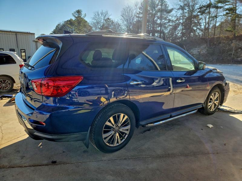 Фото 3 - NISSAN PATHFINDER