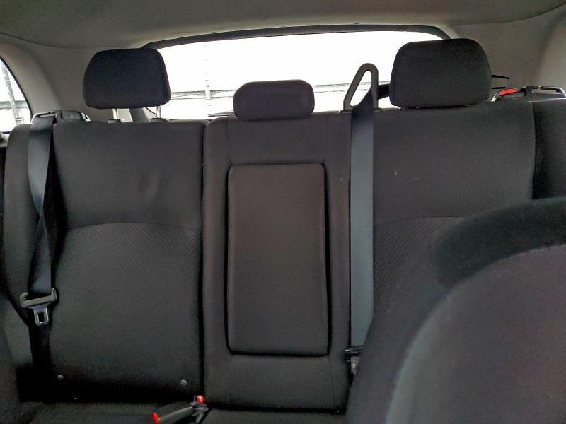 Фото 10 - MITSUBISHI OUTLANDER