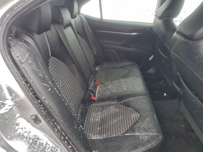 Фото 10 - TOYOTA CAMRY