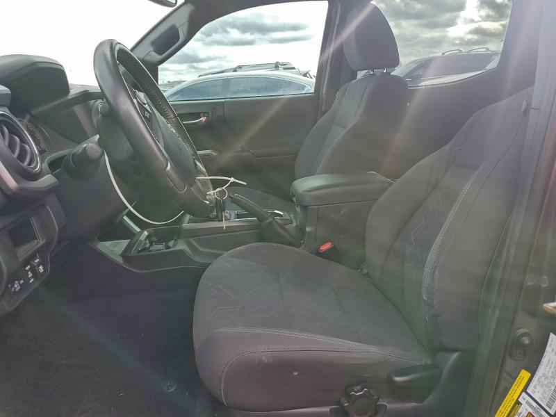 Фото 7 - TOYOTA TACOMA