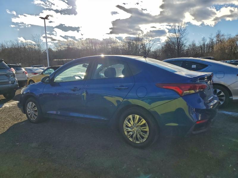 Фото 2 - HYUNDAI ACCENT