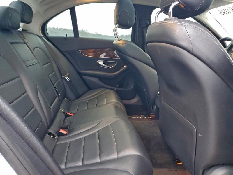 Фото 10 - MERCEDES-BENZ C-CLASS