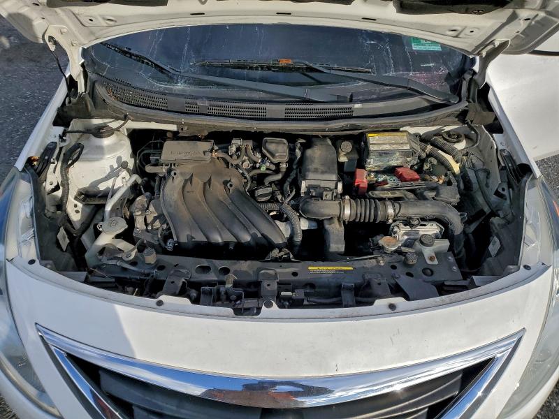 Фото 11 - NISSAN VERSA