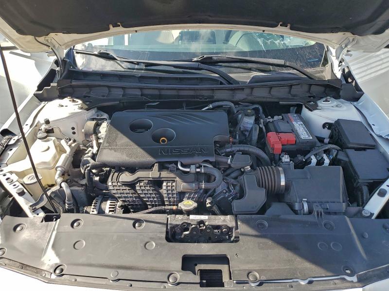 Фото 11 - NISSAN ALTIMA