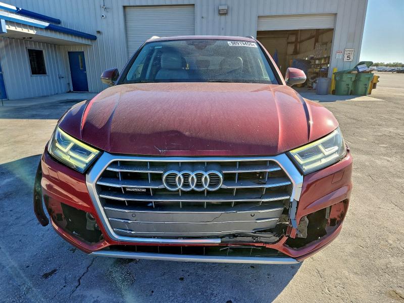 Фото 5 - AUDI Q5