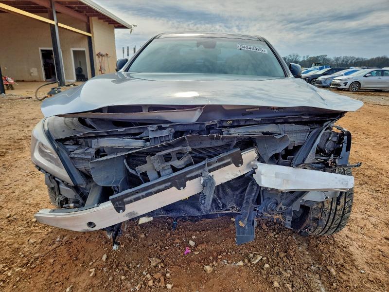 Фото 5 - HYUNDAI GENESIS