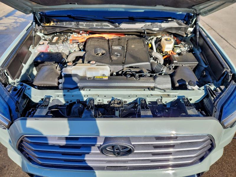 Фото 12 - TOYOTA SEQUOIA