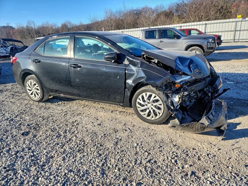 Фото 4 - TOYOTA COROLLA