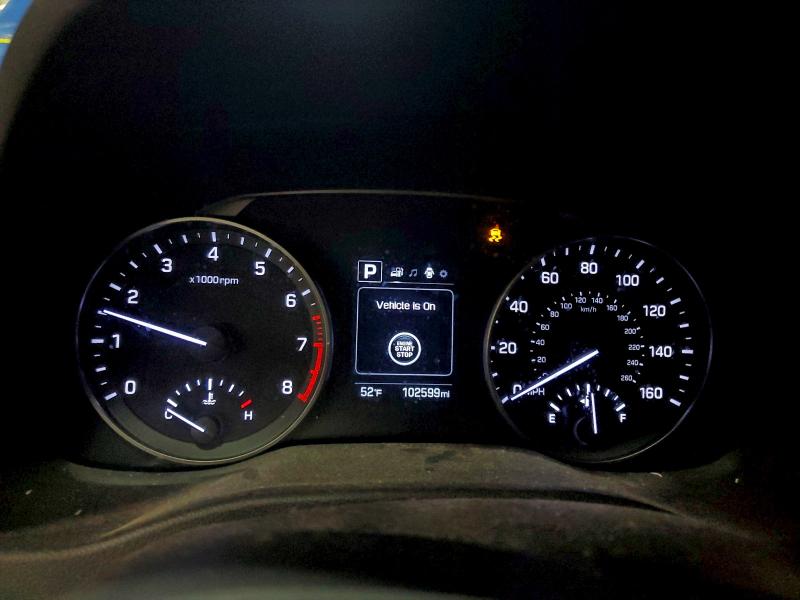 Фото 9 - HYUNDAI ELANTRA