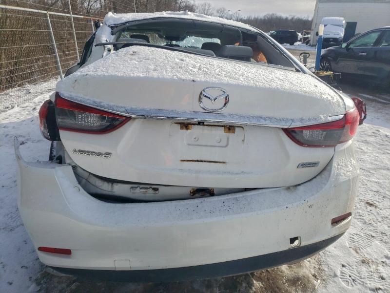 Фото 6 - MAZDA 6