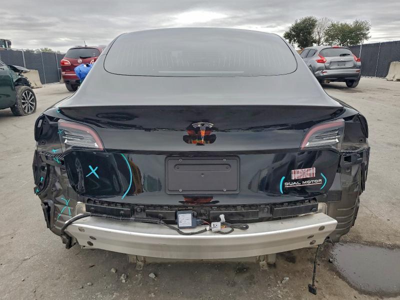 Фото 6 - TESLA MODEL 3