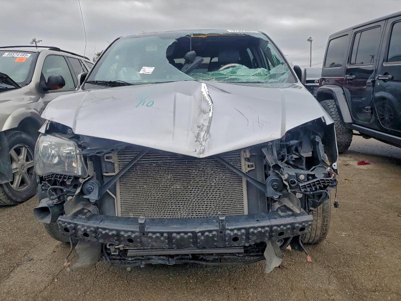 Фото 5 - DODGE CARAVAN