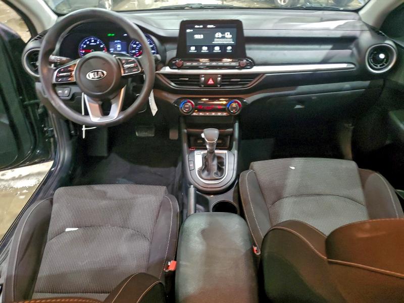 Фото 8 - KIA FORTE