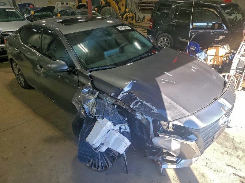 Фото 4 - NISSAN ALTIMA