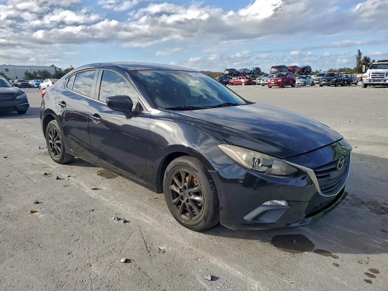 Фото 4 - MAZDA 3