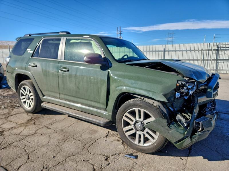 Фото 4 - TOYOTA 4RUNNER