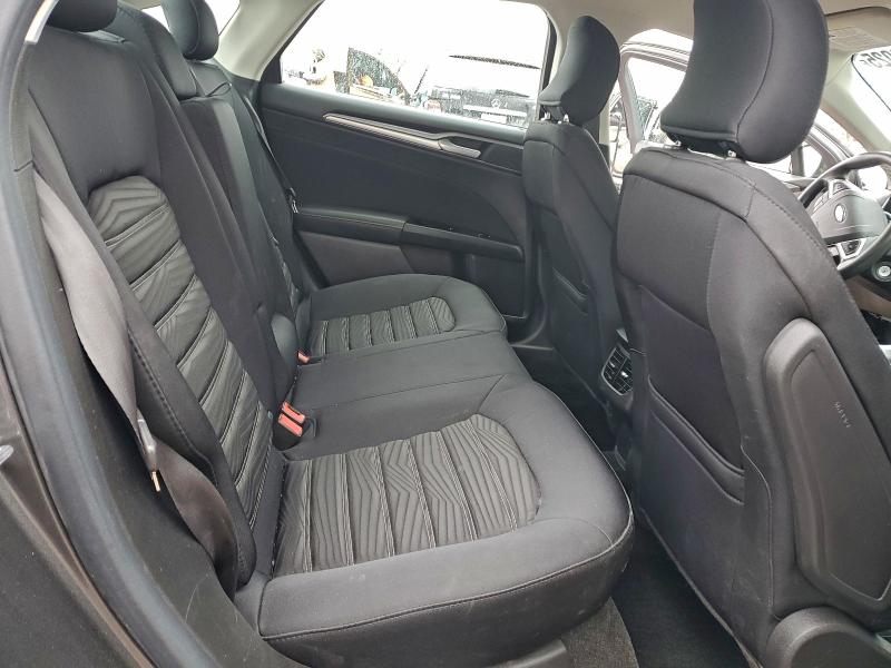 Фото 10 - FORD FUSION