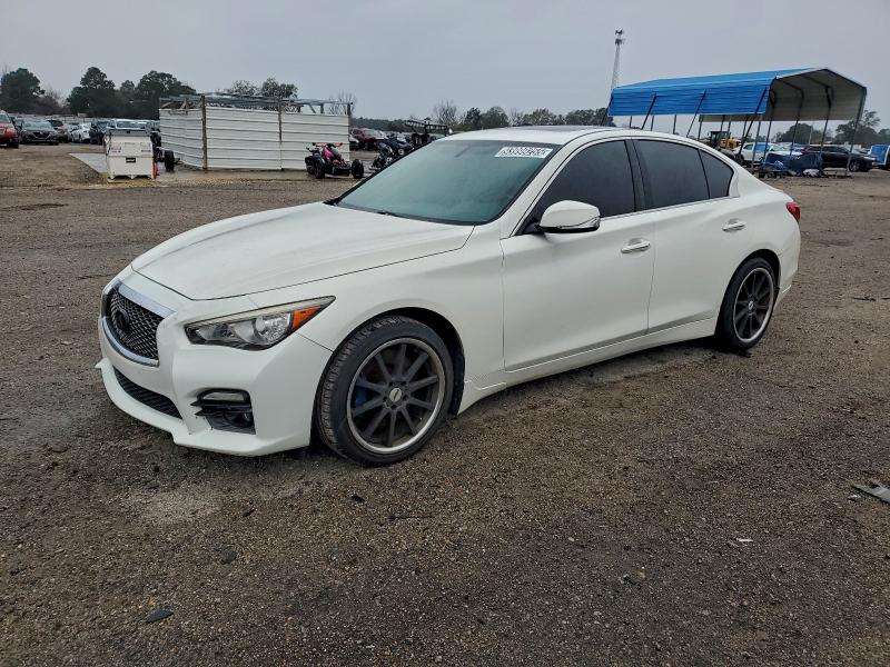 Фото 1 - INFINITI Q50