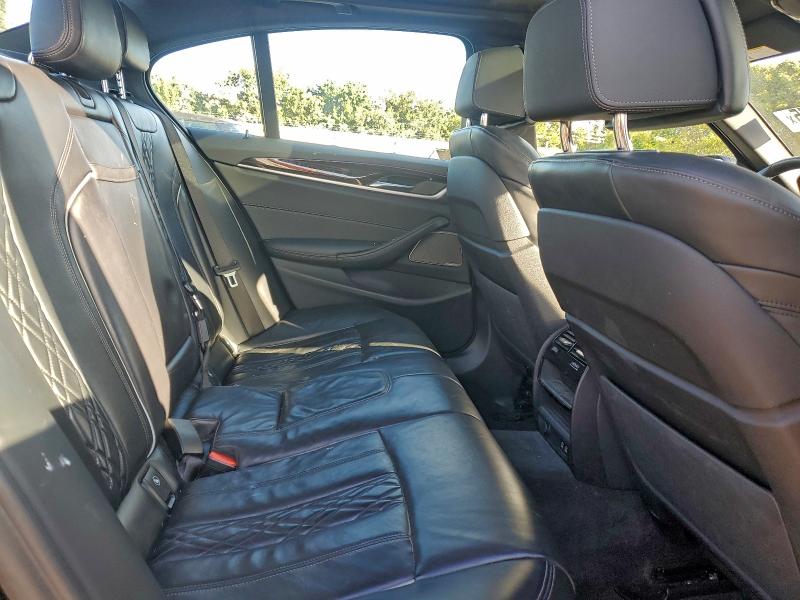 Фото 10 - BMW 5 SERIES