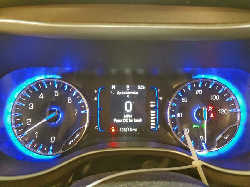 CHRYSLER MINIVAN 2020 VIN 2C4RC1DGXLR184305