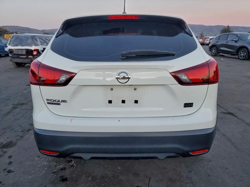 Фото 6 - NISSAN ROGUE