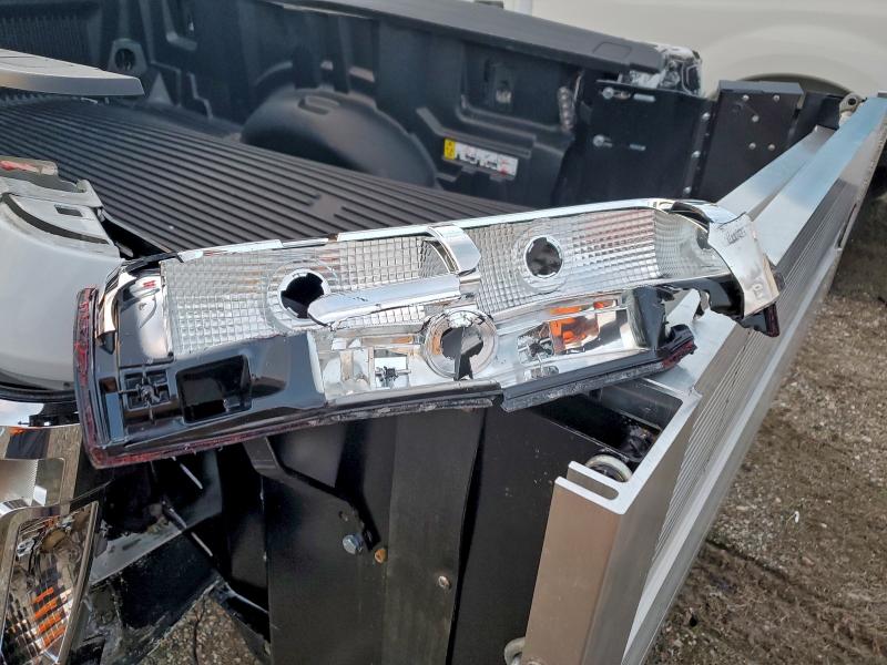 Фото 12 - FORD F350