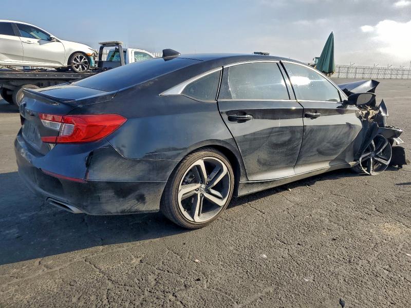 Фото 3 - HONDA ACCORD