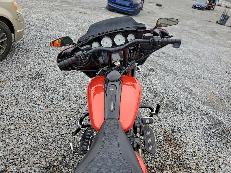 HARLEY-DAVIDSON FL 2017