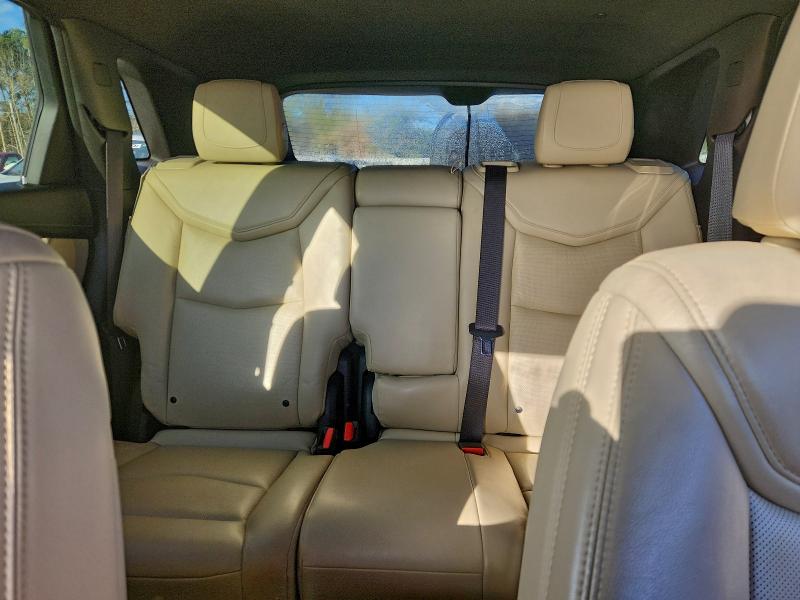 Фото 10 - CADILLAC XT5