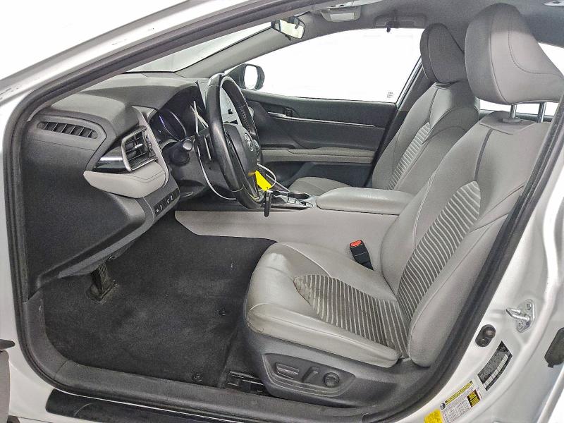 Фото 7 - TOYOTA CAMRY