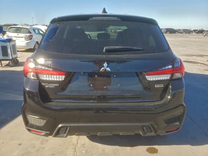 Фото 6 - MITSUBISHI OUTLANDER