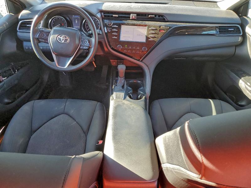 Фото 8 - TOYOTA CAMRY