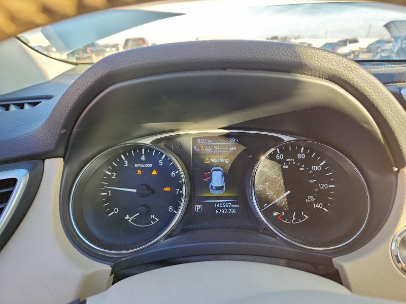 Фото 9 - NISSAN ROGUE