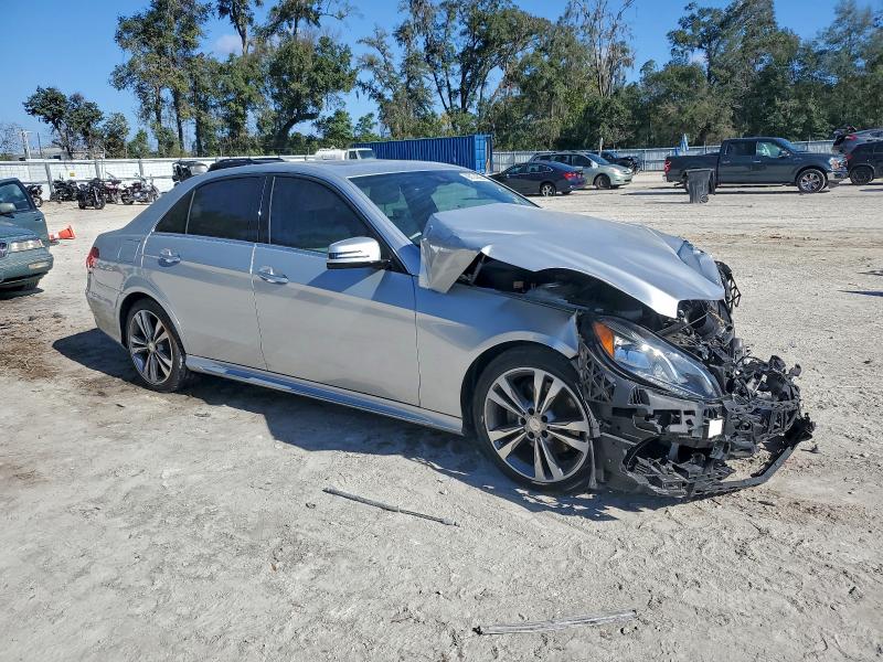 Фото 4 - MERCEDES-BENZ E-CLASS