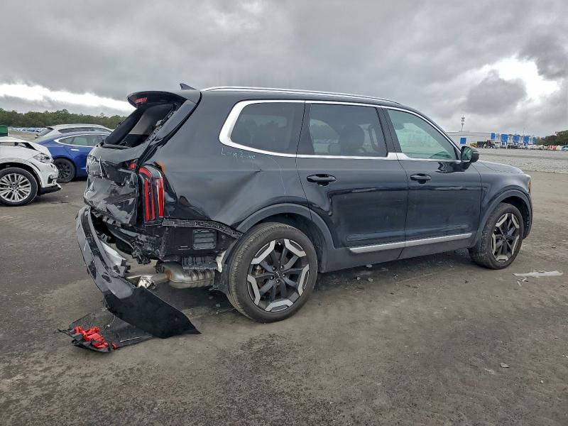 Фото 3 - KIA TELLURIDE