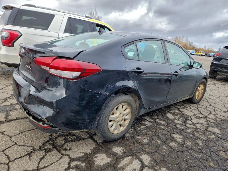Фото 3 - KIA FORTE