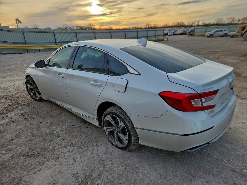 Фото 2 - HONDA ACCORD