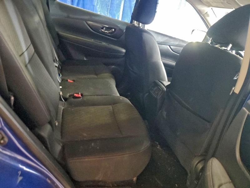 Фото 10 - NISSAN ROGUE