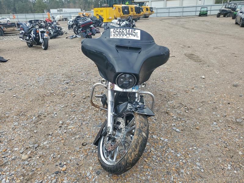 HARLEY-DAVIDSON FL 2016