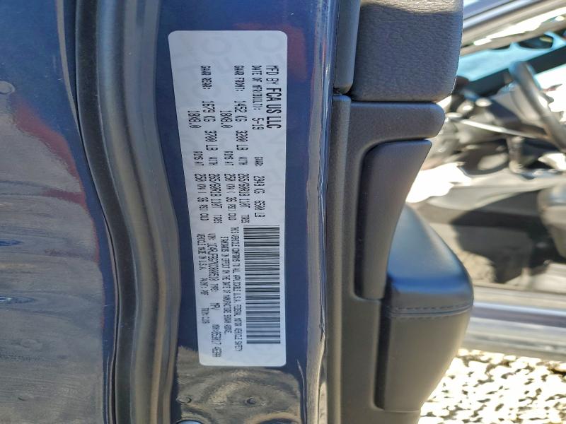 Фото 14 - JEEP GRAND CHER