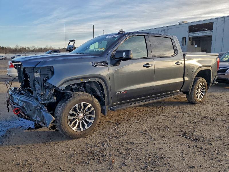 Фото 1 - GMC SIERRA