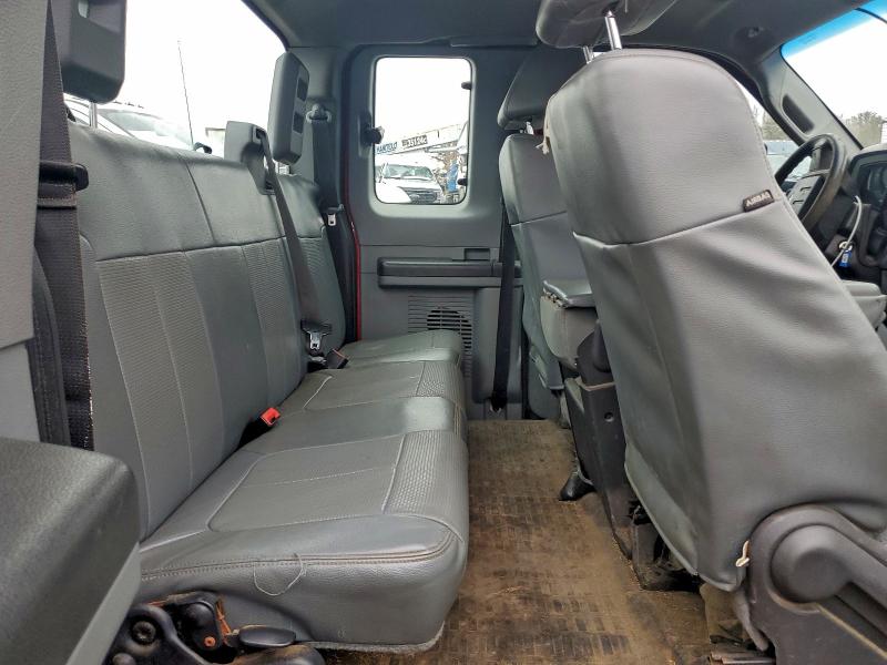 Фото 10 - FORD F350