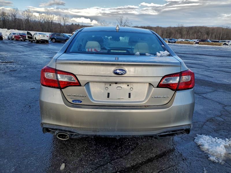 Фото 6 - SUBARU LEGACY