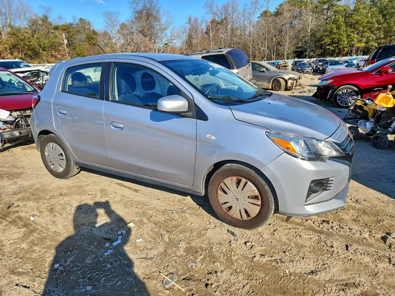 Фото 4 - MITSUBISHI MIRAGE