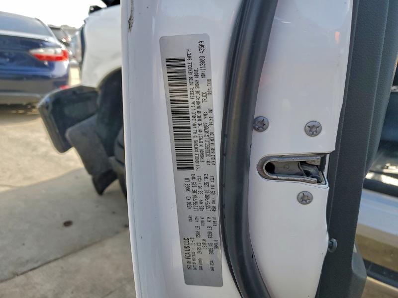 Фото 12 - RAM 2500