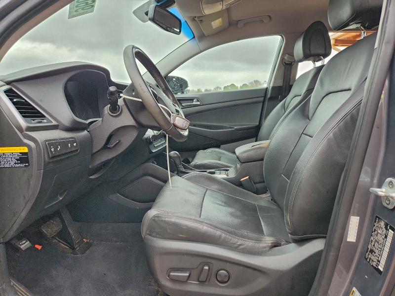 Фото 7 - HYUNDAI TUCSON