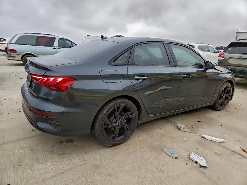 Фото 3 - AUDI A3