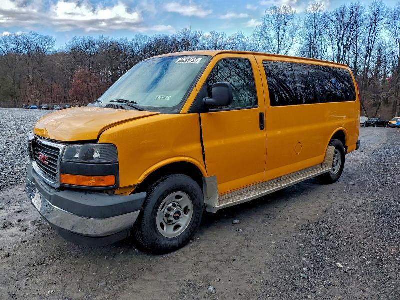 Фото 1 - GMC SAVANA